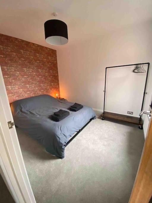 דירות אמסוורת' 1 Bed Flat With Parking Near Town Centre מראה חיצוני תמונה